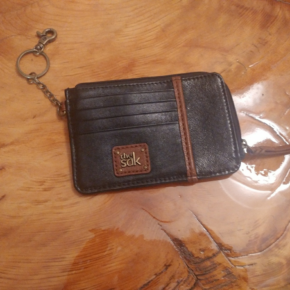 The Sak Iris wallet
